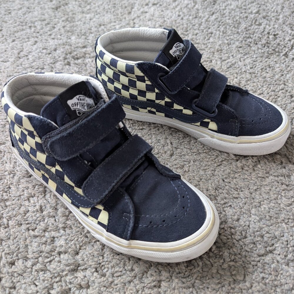 Vans Kids Sk8-Mid Reissue V Shoe (glow-in-the-dark)